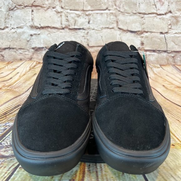 Vans Off the Wall Men's Solid Black Suede Low Top Lace Up Skate Sneakers 11.5 - Picture 2 of 8